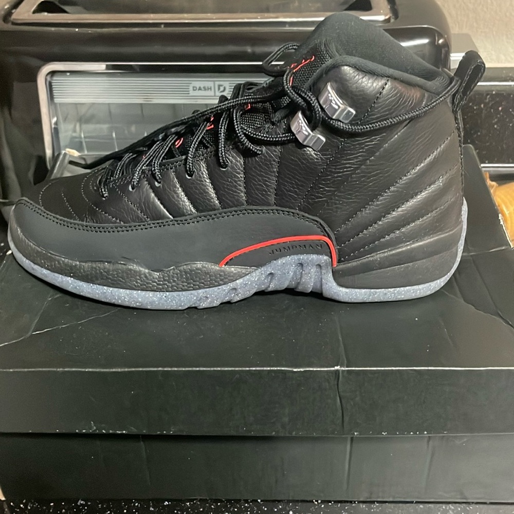 Air Jordan Retro 12